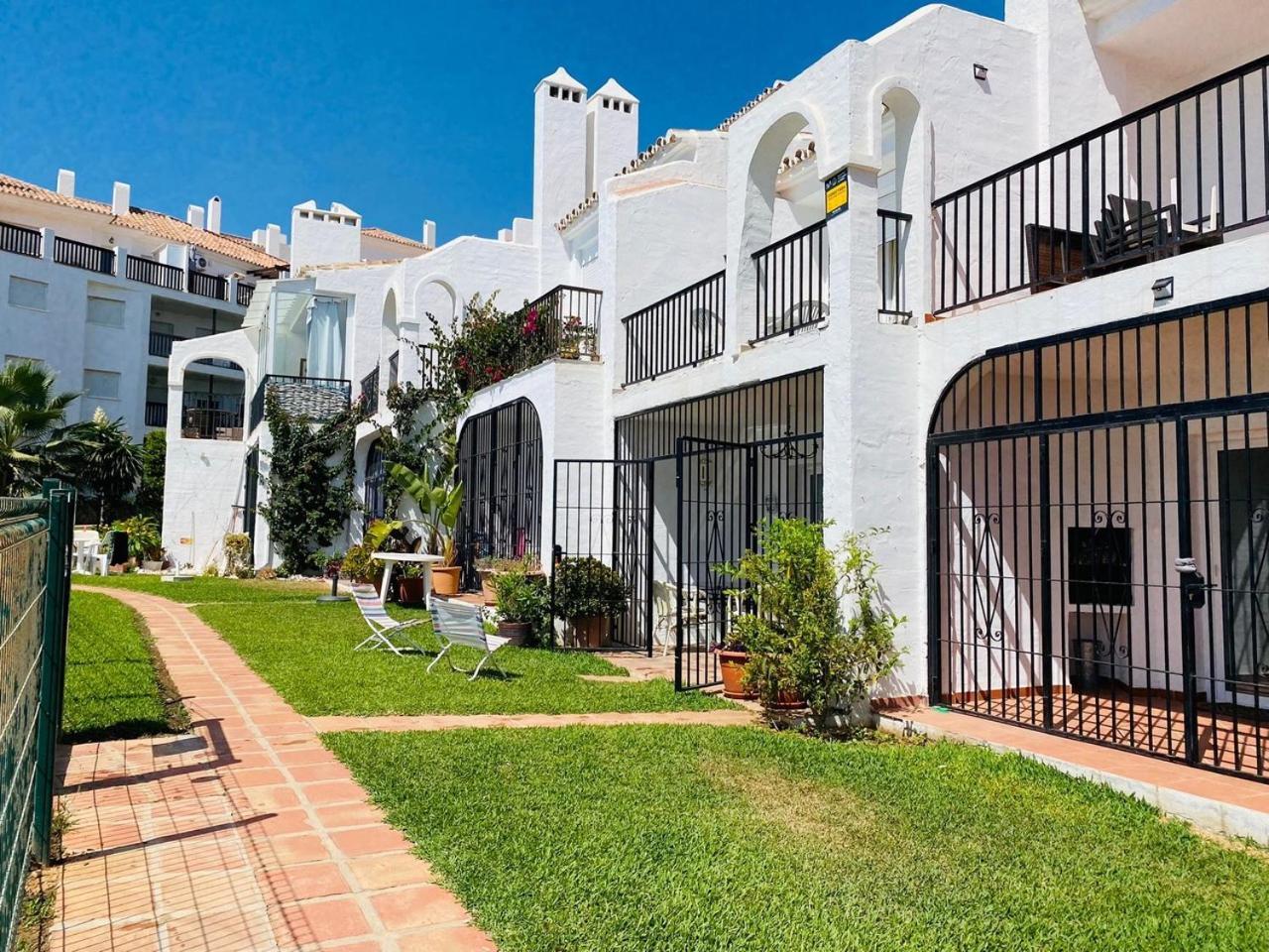 Casa Lunamar - Sol Y Mar Sitio de Calahonda المظهر الخارجي الصورة